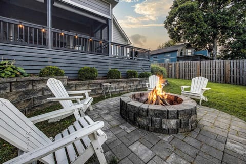 Gather around the fire and soak in stunning riverside sunsets!