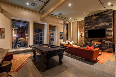 The Writer's Loft - 14