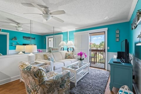 Home Decor, Appliance, Ceiling Fan, Furniture, Table