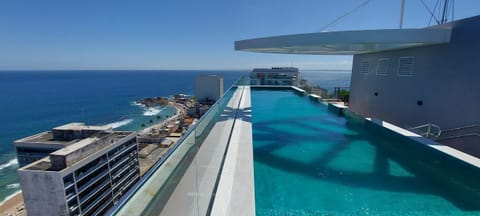 Swimming pool,Sea view