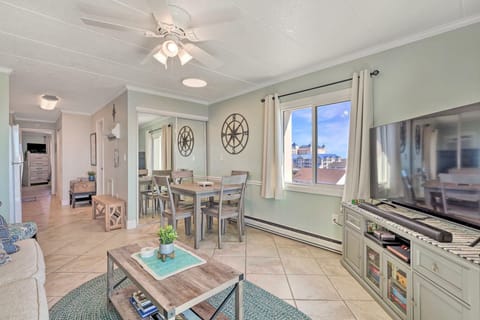 Property Interior | Queen Sleeper Sofa | Board Games | End Unit Condo