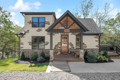 Exterior Front View