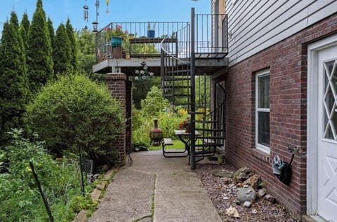 Off limits: Upstairs dwelling and garage