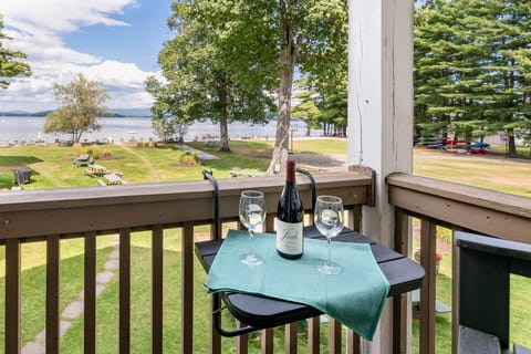 Balcony View - Lakeside