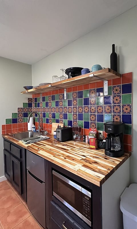 Kitchenette - Custom Talavera Tile, Dishes, Glasses, Complimentary Amenities: Local Pinon Coffee, Coffee Creamer, Sugars, Oatmeal, Hot Chocolate, Butters, Fresh Farm Eggs, and MORE!