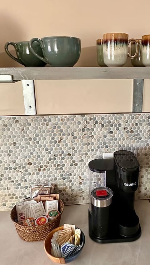 Kitchen - Keurig and Complimentary Local Pinon Coffee, Oatmeal, Hot Chocolate, Sugars, and MORE!