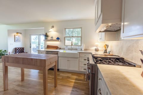 A gourmet chef's kitchen complete with everything you need for family dinner.