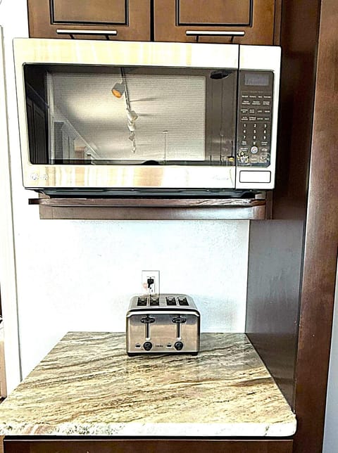 99bcaf92 8d77 427d 9fd4 d00105cf7491