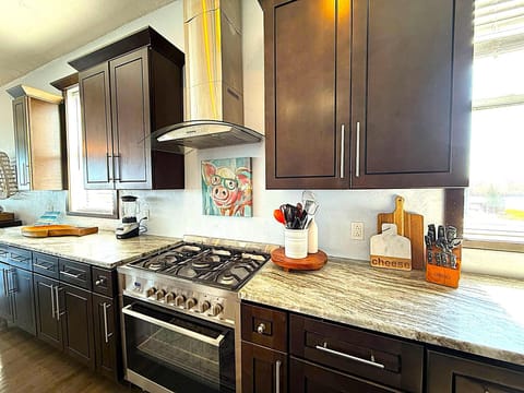 61dfd926 00a0 4556 adb5 798cf676db62