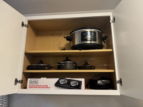 Hot plate, slow cooker, waffle maker, pots and pans