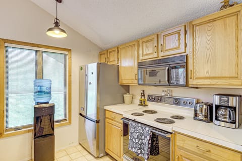 Kitchen | Cooking Basics | Dishwasher | Drip Coffee Maker