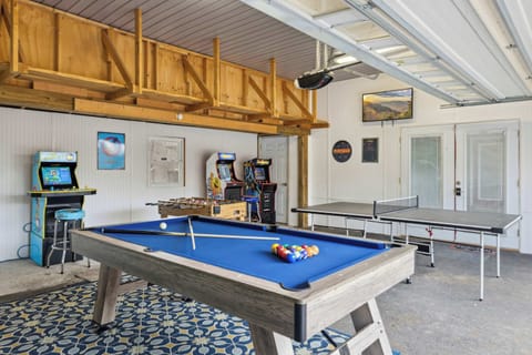 Welcome to Magnolia Hollow A & B!