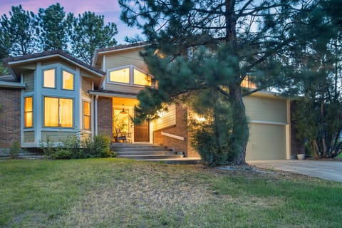 Welcome to this gorgeous house surrounded by mature trees in a well maintained neighborhood.