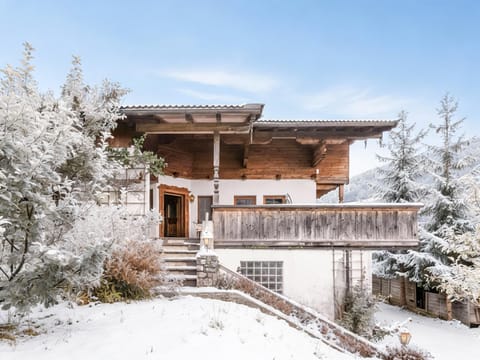 Holiday Home Exterior [winter]