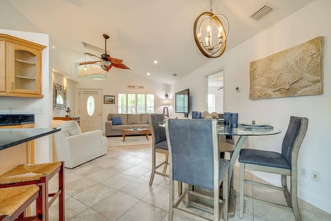 Dining Area | Dishware & Flatware