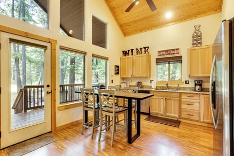 Dining Area | 1st Floor | Dishware/Flatware