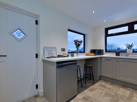 Deck, Shade, Hardwood, Outdoor Furniture, Balcony, Plank, Eco Hotel, Swimming Pool, Wood Flooring, Resort