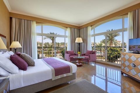 Wake to sweeping views in a bright, elegant suite.