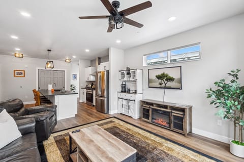 Spacious living room with Smart TV