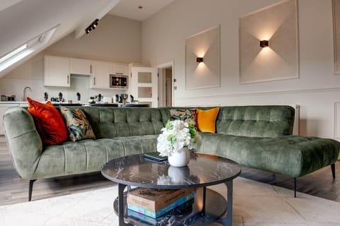 The Grand Lounge