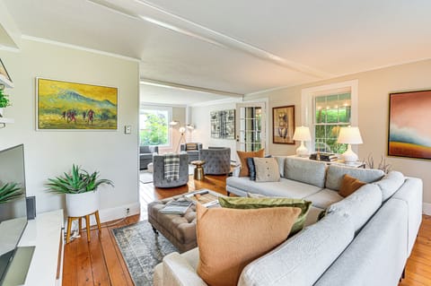 Richmond Vacation Rental | 4BR | 2.5BA | Stairs Required | 2,200 Sq Ft