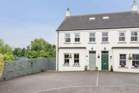 5407e408-48bd-4524-984f-987985d59780