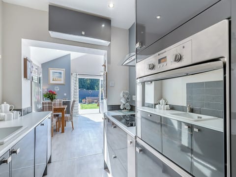 Kitchen | The Beach Retreat, Chapel St Leonards, near Skegness