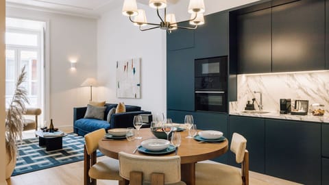 A contemporary kitchen with marble countertops — where beauty meets practicality.
 #AndoLiving #Portugal #Santos #MarbleVibes #ModernKitchen