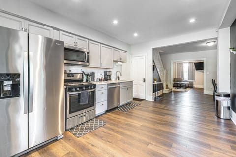 Kitchen | Toaster | Main Level