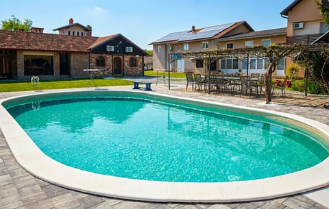 pool