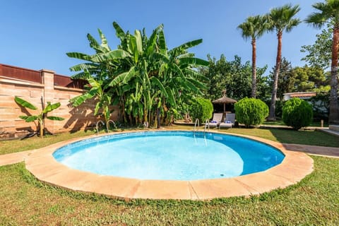Holiday Home Swimming Pool