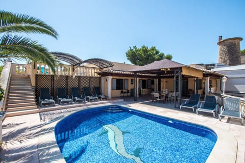 Holiday Home Swimming Pool
