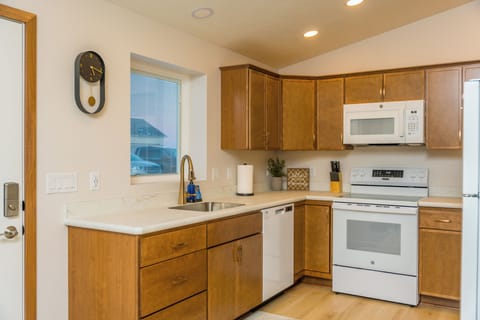 The kitchen comes stocked with essentials