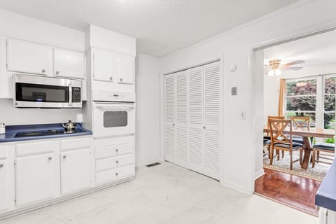 Kitchen off of the dining room.
