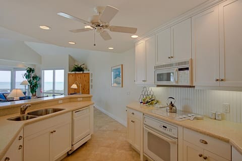 1102 Tallow Tree Ct  Gulf-large-035-35-1102 SOUTH SEAS PRINT129-1500x1000-72dpi