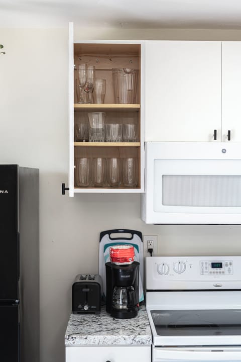 Kitchen and Dining 2