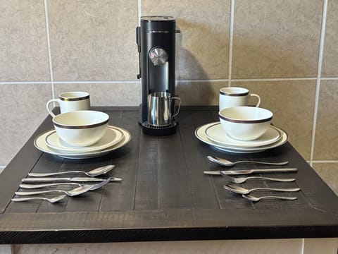 Cutlery and crockery