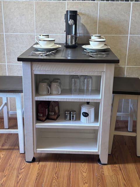 Your dining table - counter height