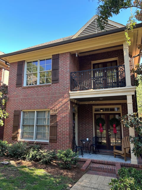 Sippin by the Square