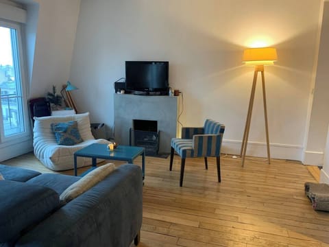 8a727cba-63a7-4ffc-85a6-183b9166b900