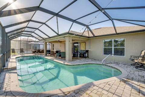 Port Charlotte Vacation Rental | 4BR | 2BA | 1,800 Sq Ft | 2 Steps Required