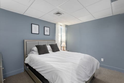 Inviting and newly renovated!