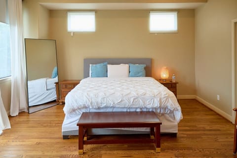 king bed in main room