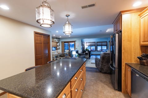 This kitchen is sure to impress the 'Master Chef' in your group. Fully stocked and ready for you to make any culinary master piece!