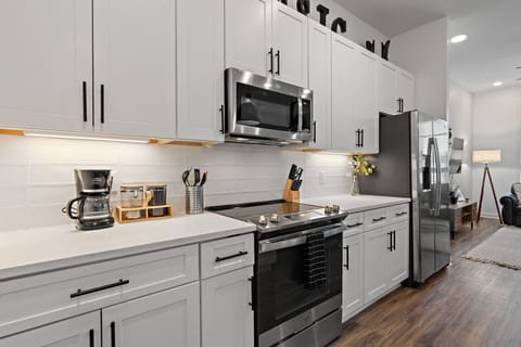 From coffee to dinner, this kitchen has you covered - unit 5