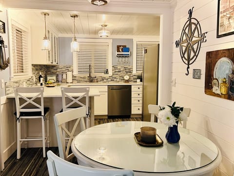 c07579ca-9bef-41ed-a41b-e8c6b3e7bed2