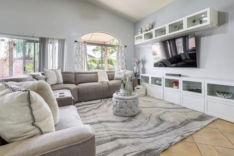 Tempe Vacation Rental | 3BR | 2BA | 1,900 Sq Ft | Step-Free Entry