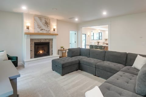 Rigby Vacation Rental | 4BR | 3.5BA | 4,100 Sq Ft | Steps to Enter