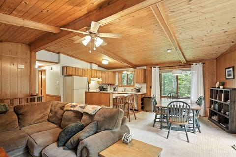 Indoors, Furniture, Living Room, Appliance, Ceiling Fan