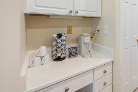 0145ae77-4e36-433c-a04b-9997bdc57397